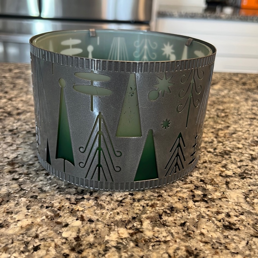 Yankee Candle Evergreen Pine Tree candle jar shade